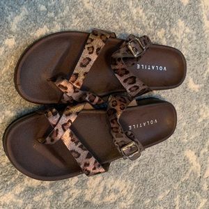 Metallic leopard sandals